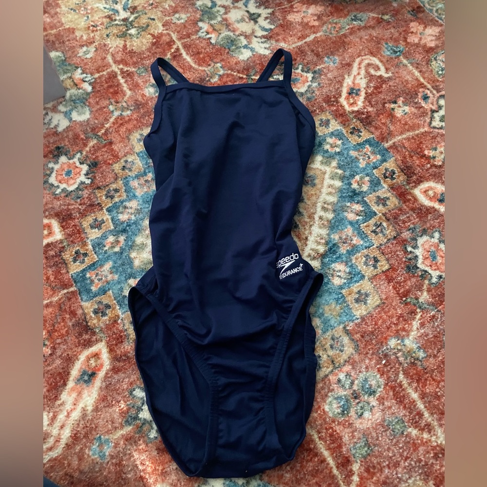Speedo one piece bathing suit. Size 28